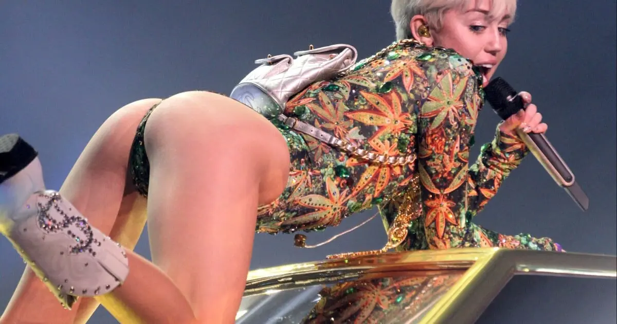 Miley Cyrus : son dérapage n°125 ? Manger le string d'un fan